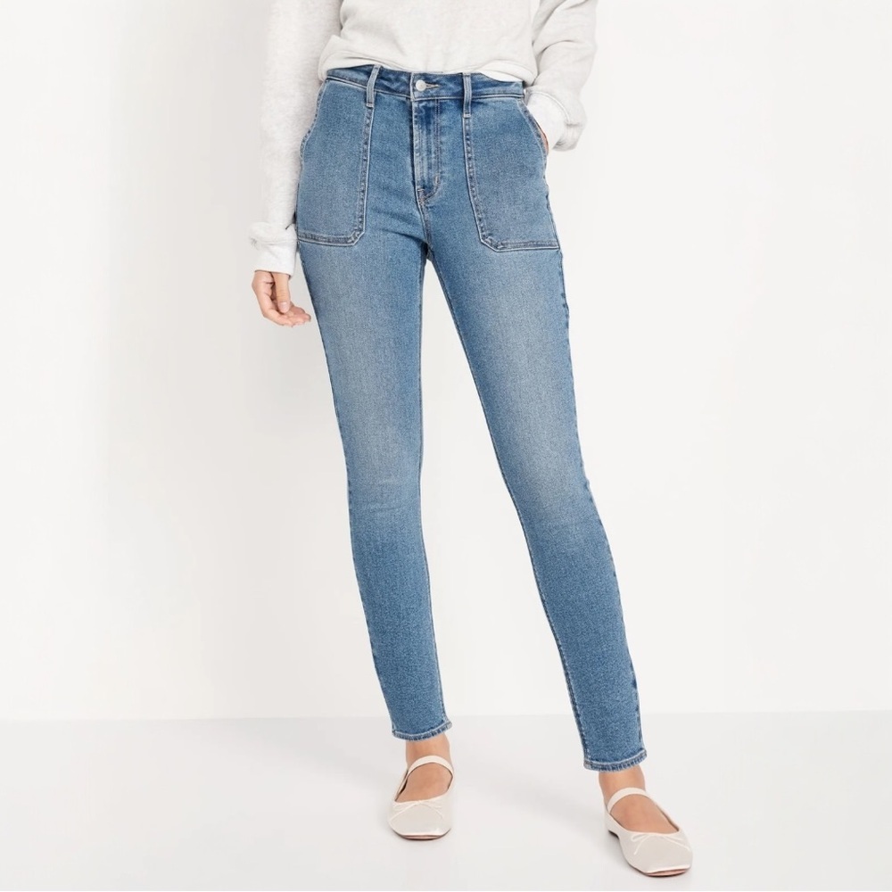 NWT Old Navy High-Waisted Rockstar Super-Skinny Jeans